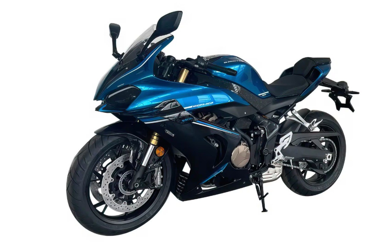 qjmotor SRK 650 r 2025 produccion 2