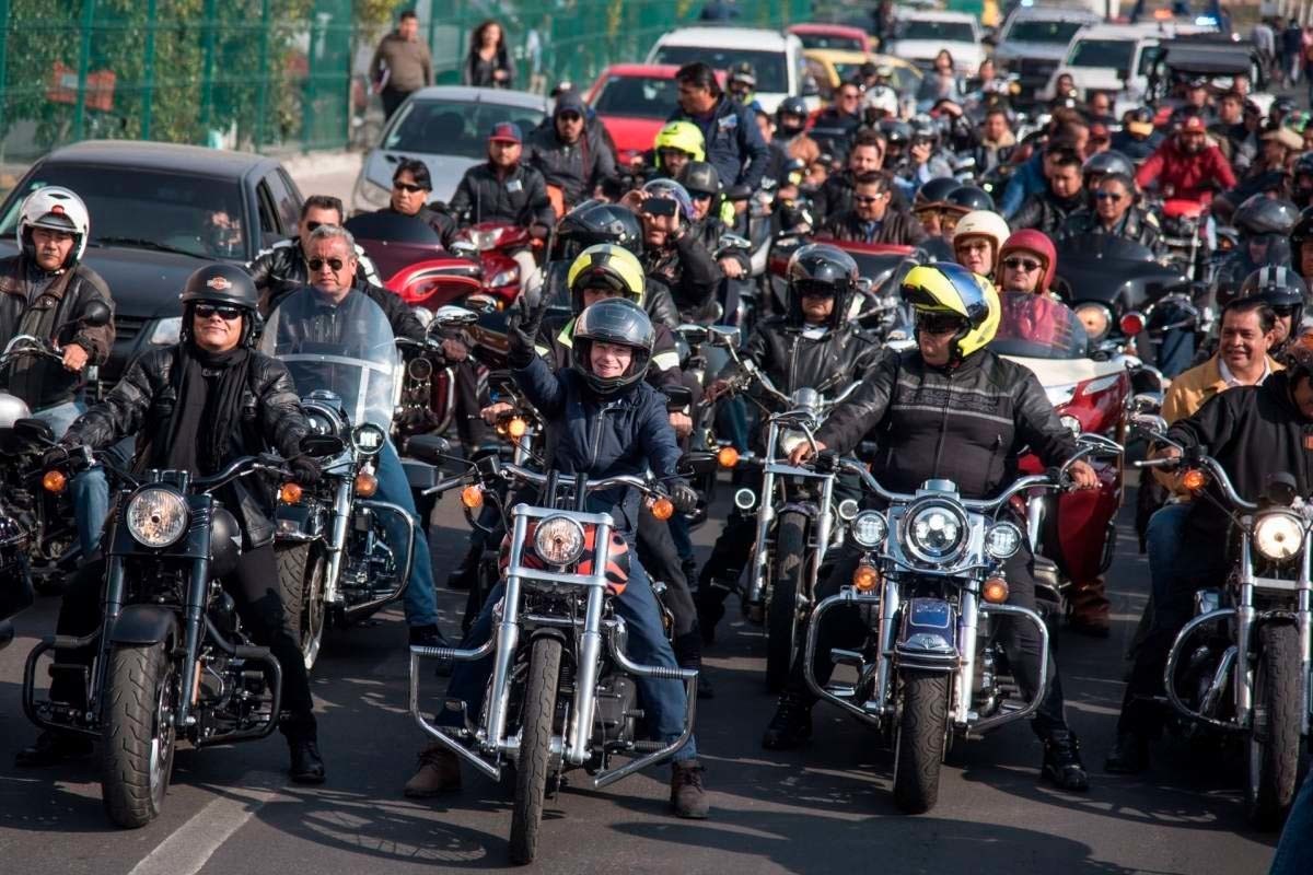Fotos La motocicleta el medio de transporte más popular en México