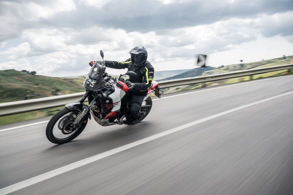 prueba yamaha tenere world ride 2026 8