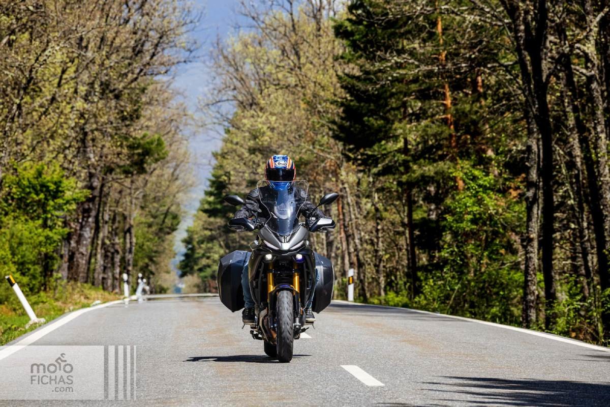 prueba yamaha tracer 7 gt 10