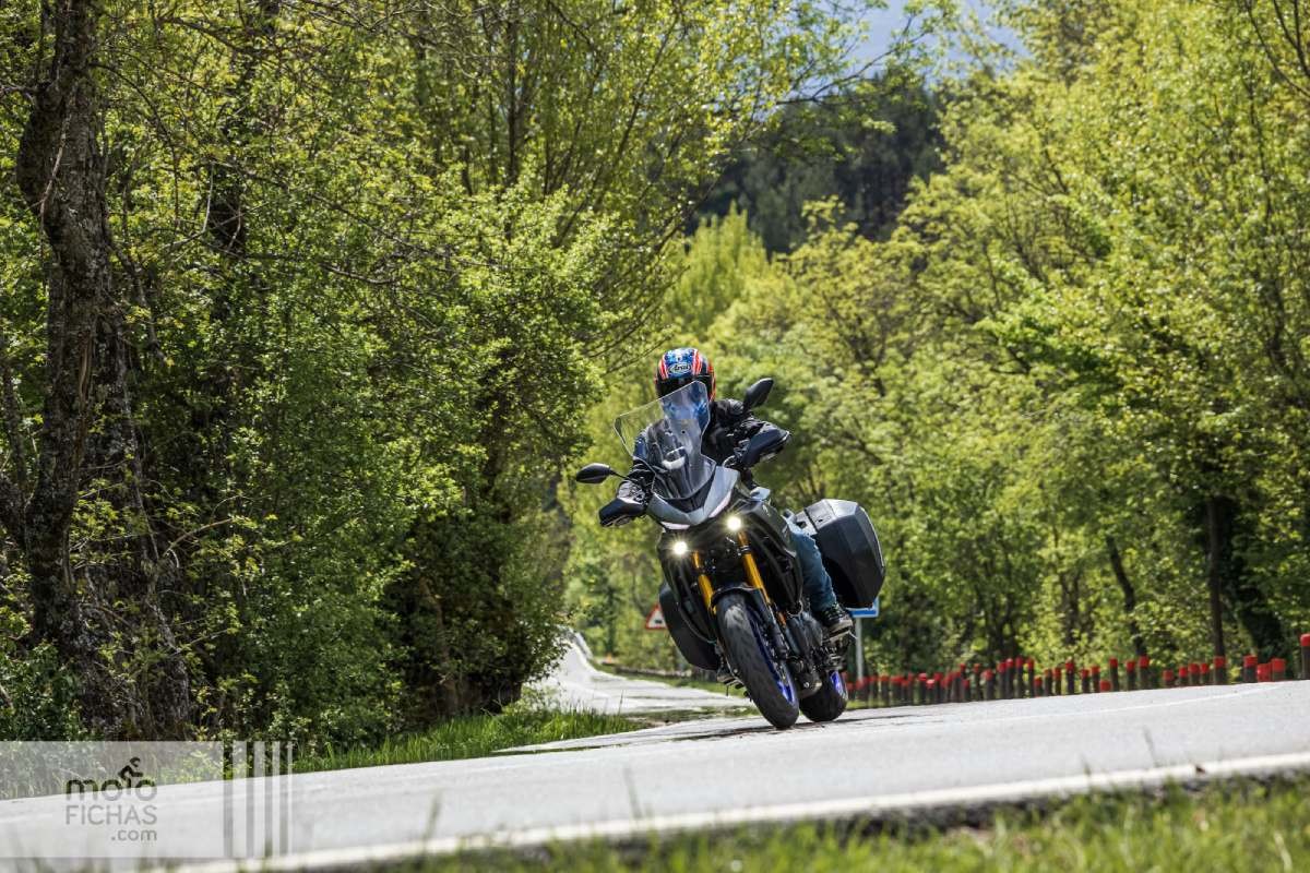 prueba yamaha tracer 7 gt 8