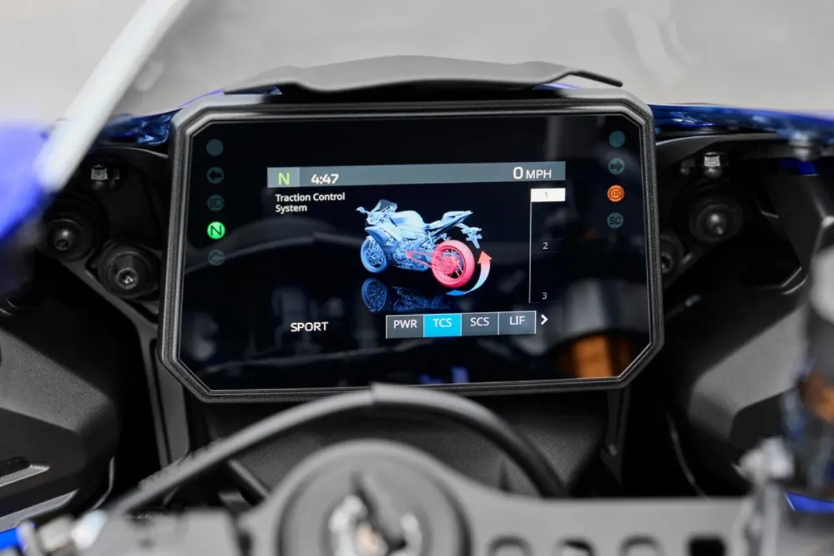 yamaha r7 eicma 2025 4