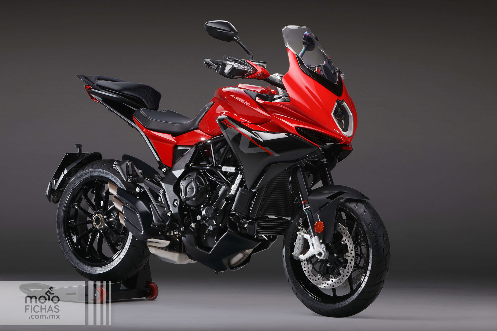 01-mv-agusta-turismo-veloce-800-rosso-2020-estatica.jpg