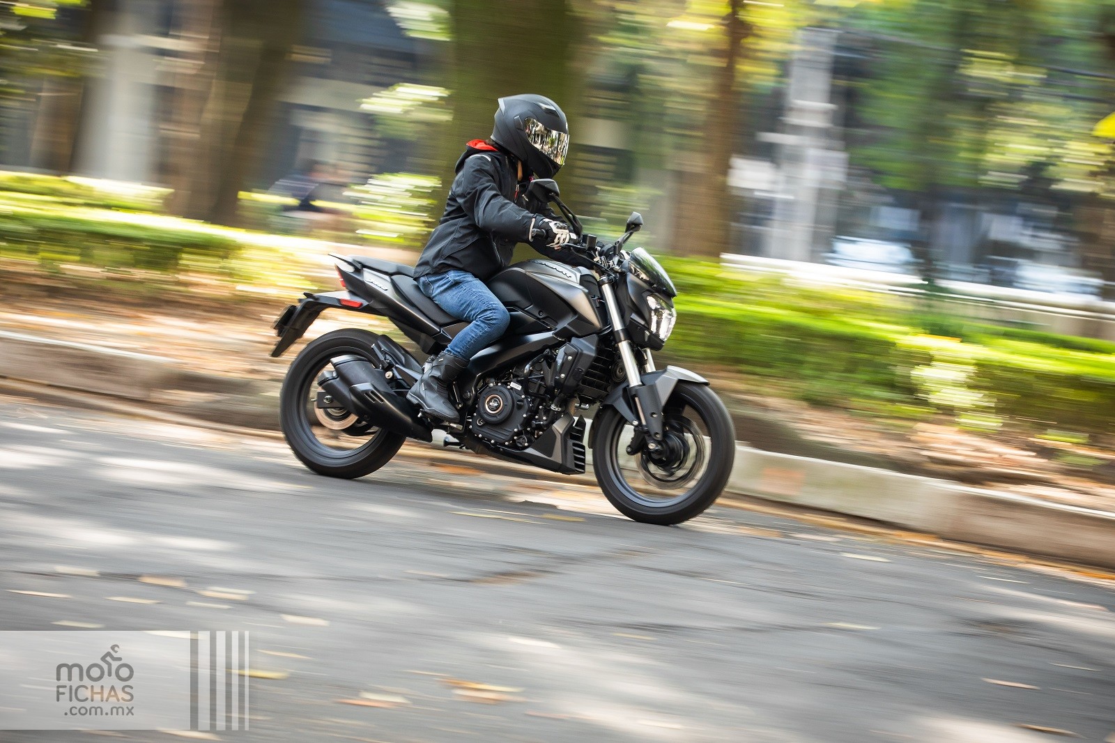 Prueba Bajaj Dominar D250 (VIDEO) - Motofichas.com.mx